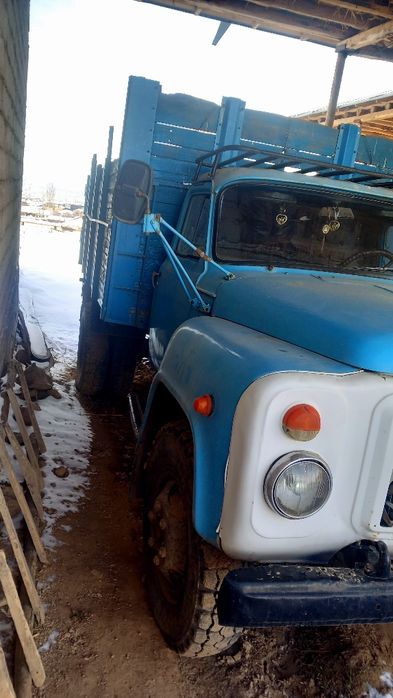 Gaz 53 sotiladi yili 1990