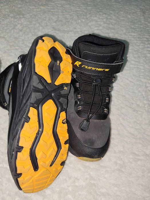 Обувки юношески непромокаеми