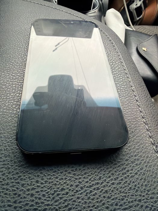 Iphone 12 pro с коробкой