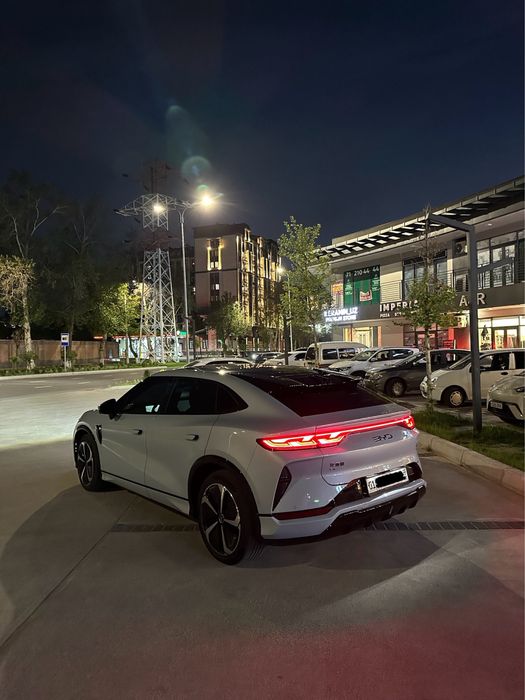 Byd song L 2024 yil 4 pozitsiya