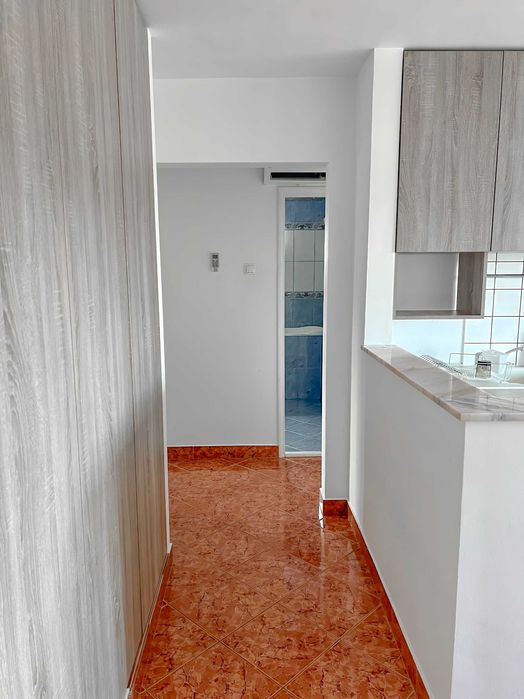 Apartament modern 2 camere, decomandat 52 mp + boxa inclusa in pret 10 mp CF, Intre Lacuri