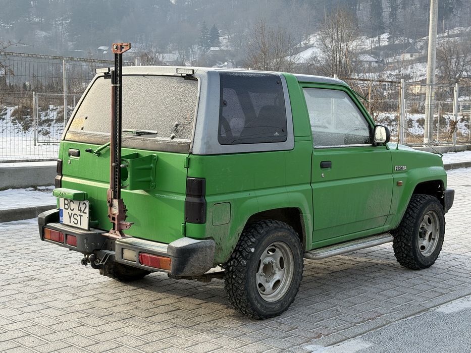 Vând Daihatzu feroza  4x4