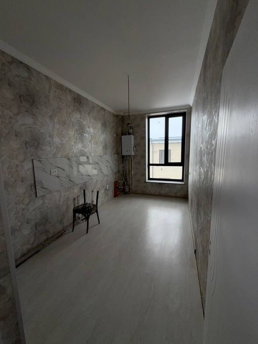 Срочно продаю 1 комнатную квартиру новостройку бектемирском районе