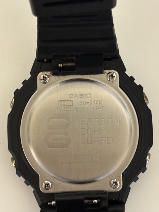 Vând ceas Casio G-Shock GA-2100