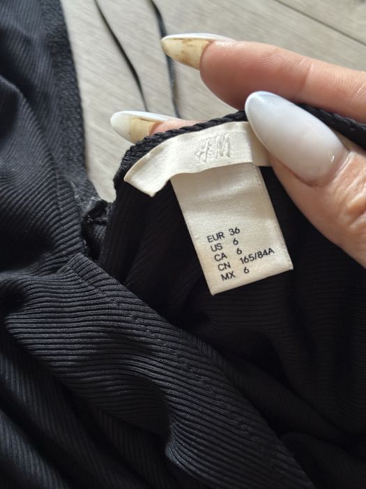 Платье H&M лапша ниже колена