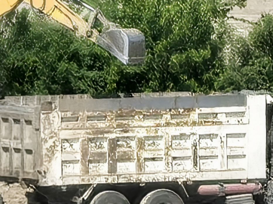 Howo yili 2009 motor 420 zavod holati yaxshi 33000 kami bor