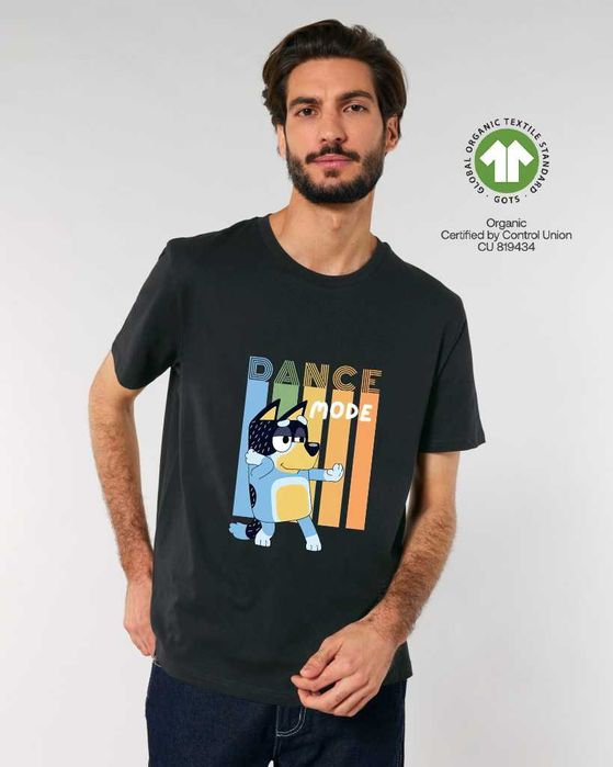 Тениски с различни щампи на Bluey