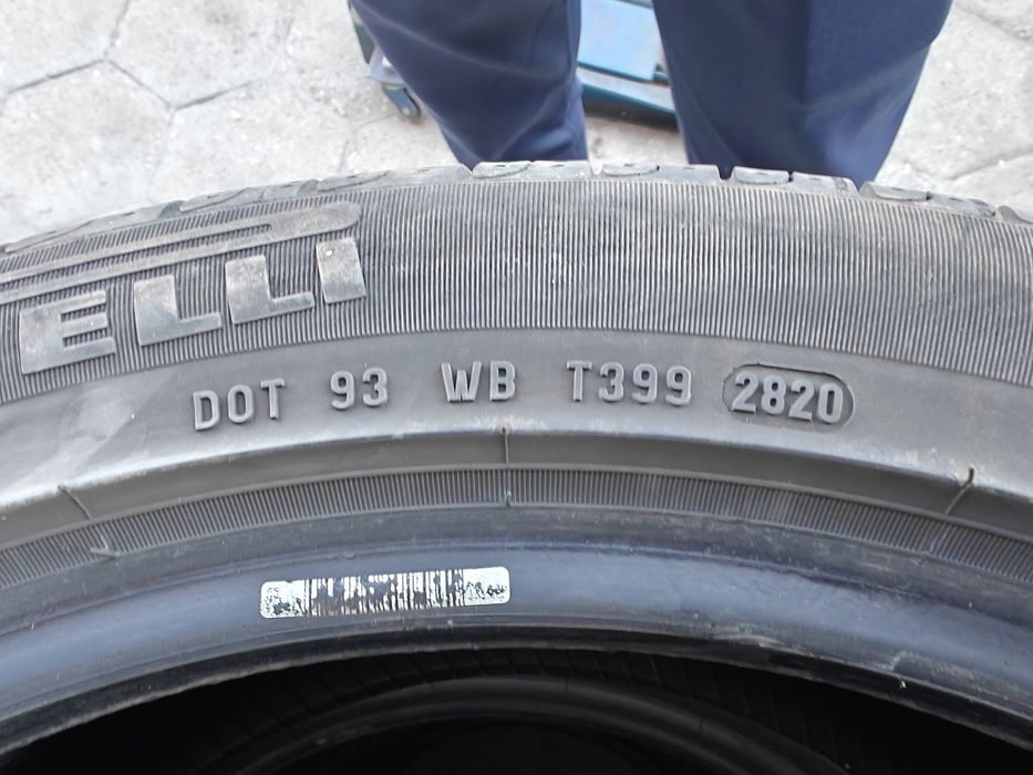 Pirelli Cinturato P7 235/45/18 dot 2020
