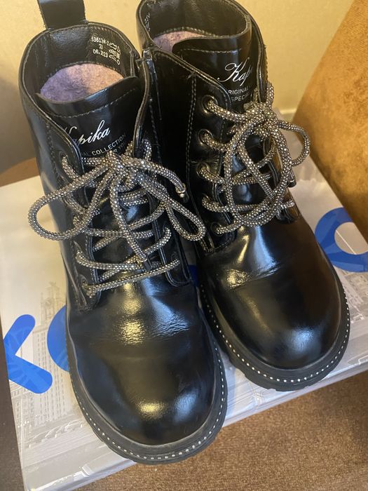 Ботинки осннние 33 размер