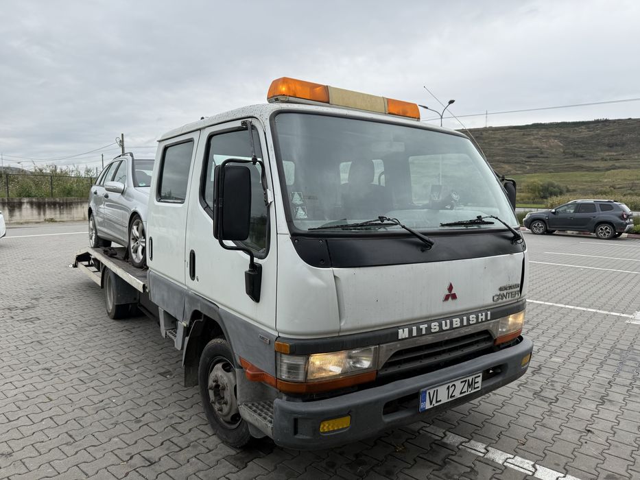 Proprietar vand Mitsubishi canter 2.8 diesel se conduce cu B autoplatforma BA14 6 locuri