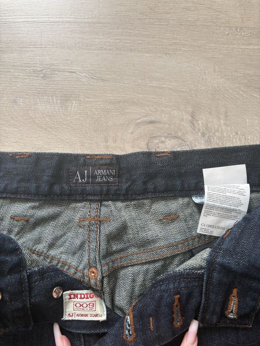 Armani Jeans- нови