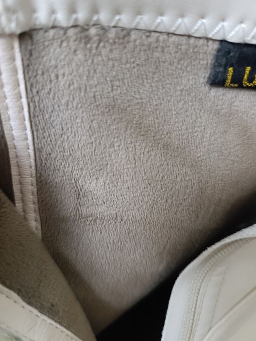 Бежови Дамски боти