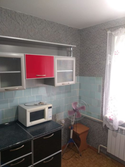 Сдам 2 комнатную квартиру.