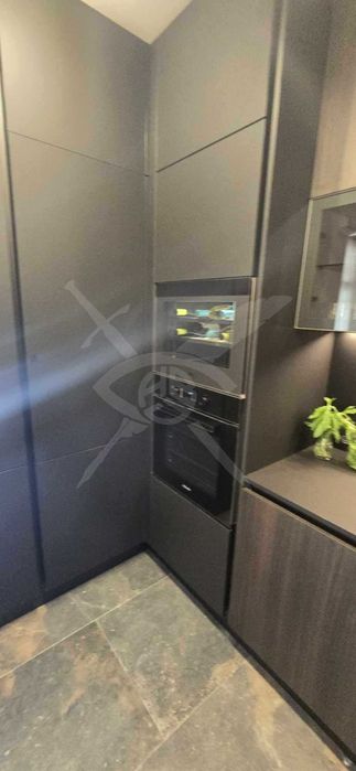 Продава се Къща в с. Марково, Област Пловдив - 400 кв.м за 2500 €/кв.м - Снимка #2