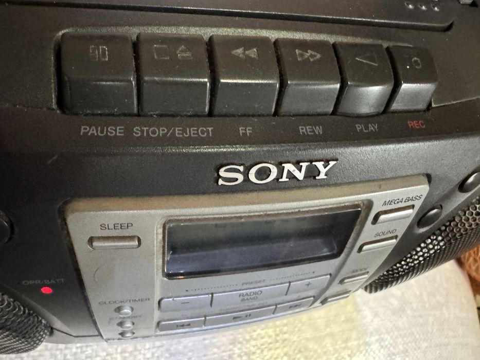 Boimbox Sony radiocasetofon Cd