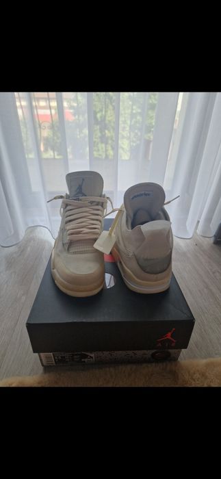 Jordan 4×Off White sail