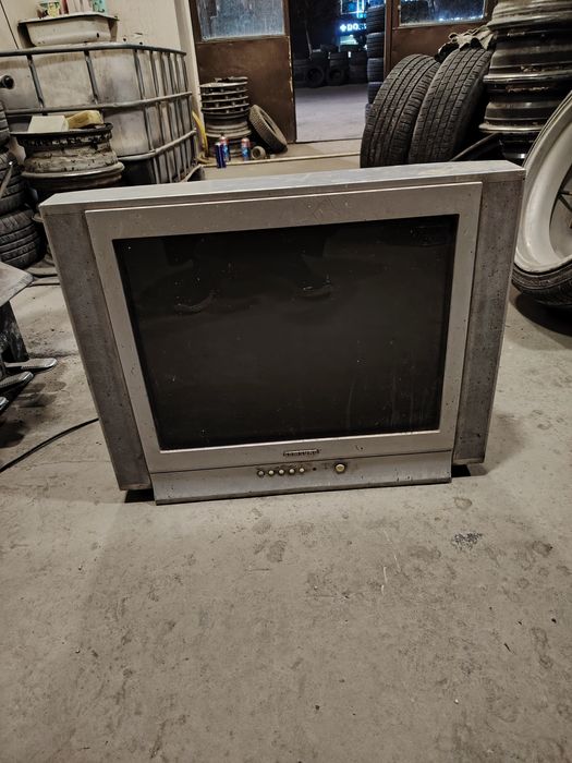 Samsung televizor sotiladi
