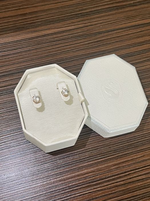 Swarovski обеци
