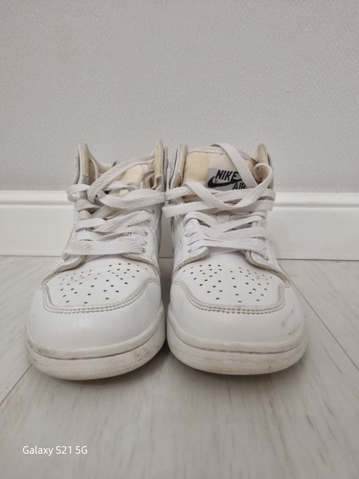 Белые Кроссовки nike