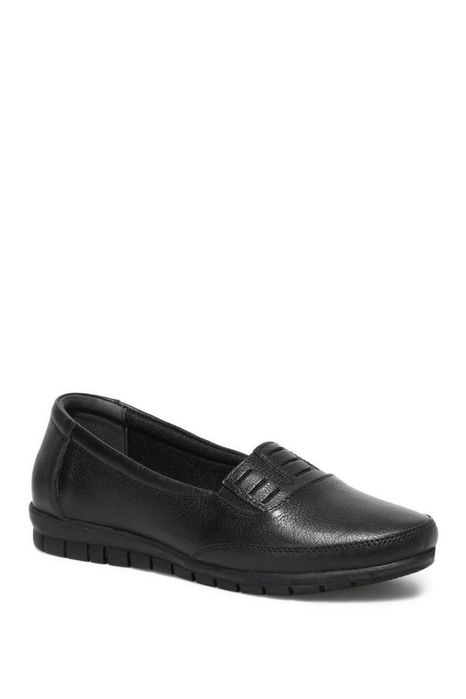 Продам кожаные лоферы