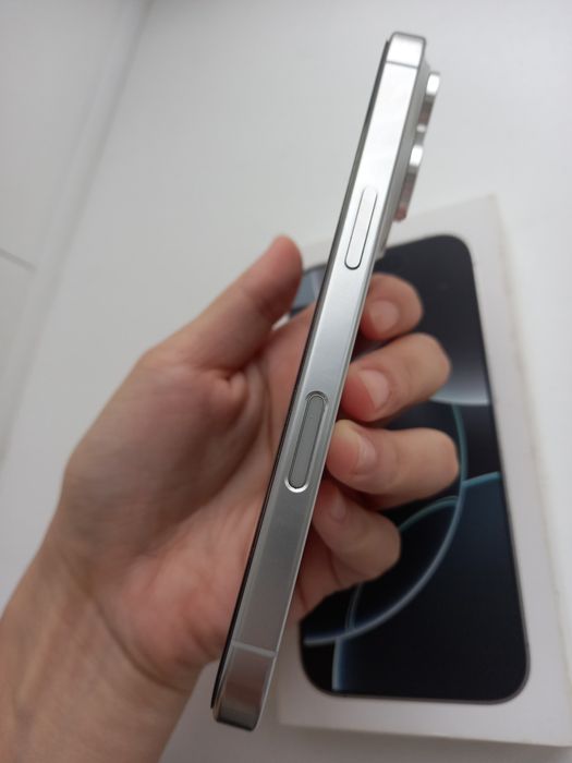 Айфон 16 про 256гб