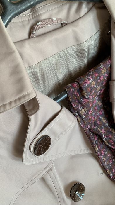 Плащ шикарный на 48 размер