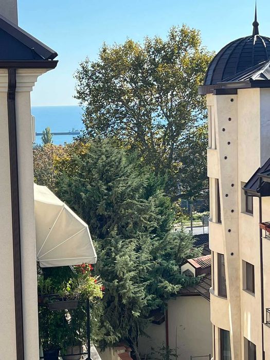 Продава се Двустаен апартамент в Варна, Бриз - 64 кв.м за 2110 €/кв.м - Снимка #7