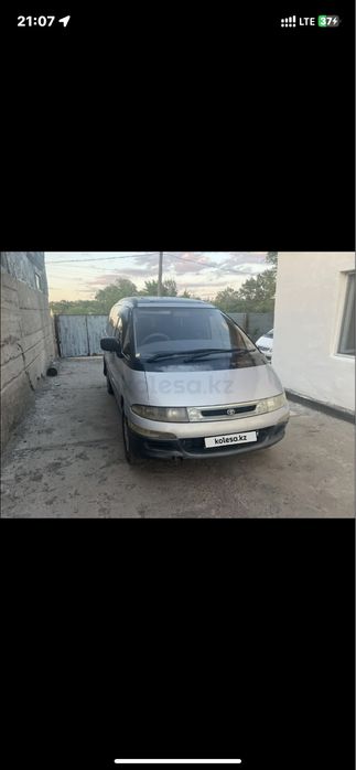 Тойота естима люсида 2.2 дизель