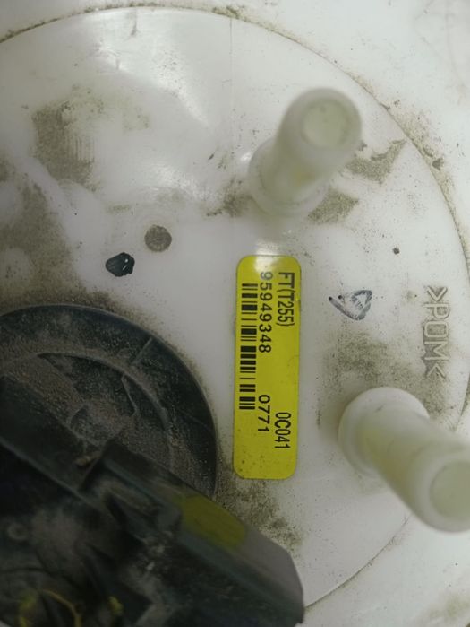 Pompa combustibil 95949348 1.4i F14D4 Chevrolet Aveo T250 (facelift)