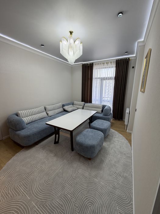 Продаётся квартира 2-х в бухара ситй