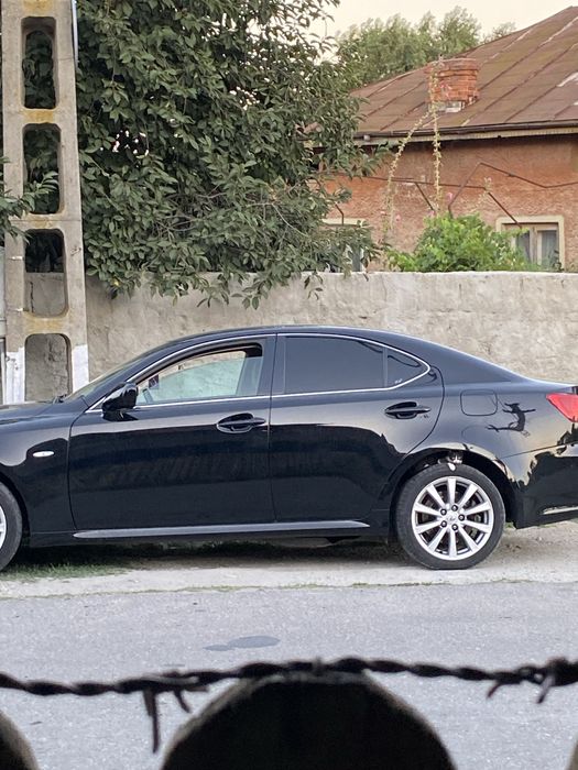 Vand Lexus is220d