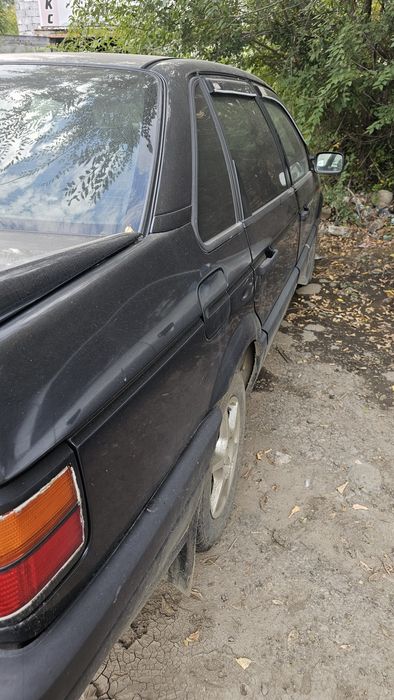 Продам машину пассат б3