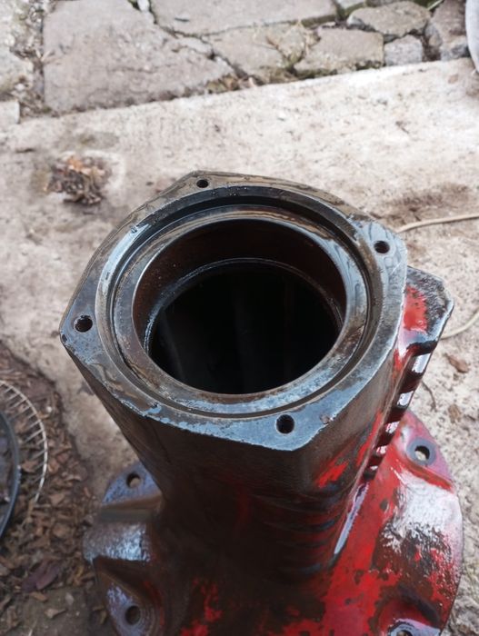 Trompă și arcuri remorca