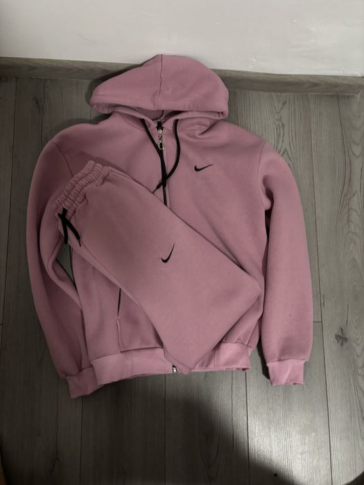 Trening Nike Roz– Bluza cu fermuar+ Pantaloni de dama