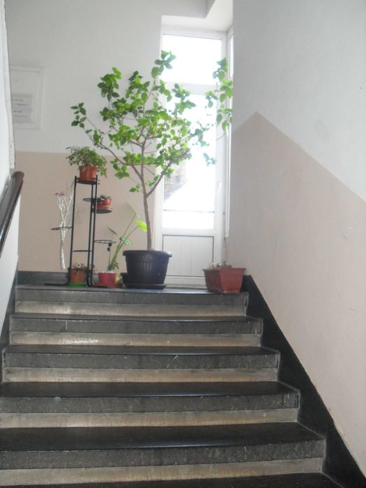 Продава се Четиристаен апартамент в София, Център - 105 кв.м за 2858 €/кв.м - Снимка #2