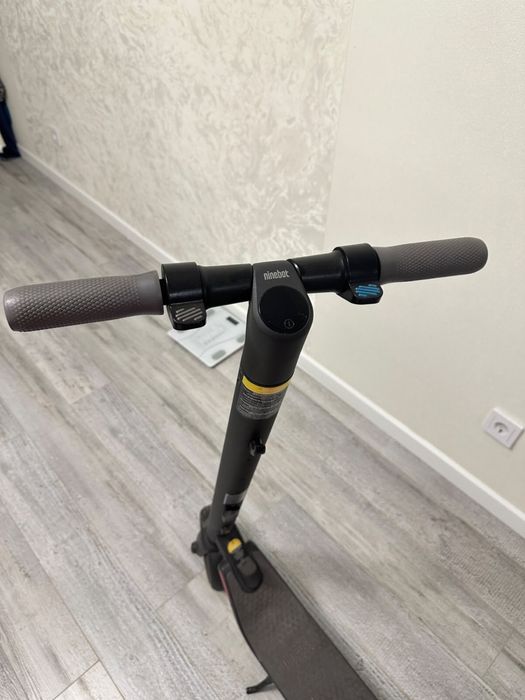 Электросамокат ninebot es 2