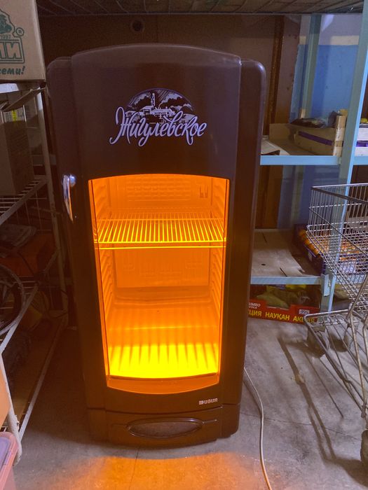 Продам холодильник