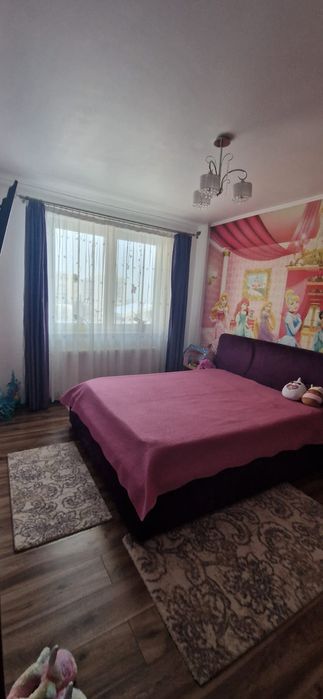 Vând apartament cu 2 camere