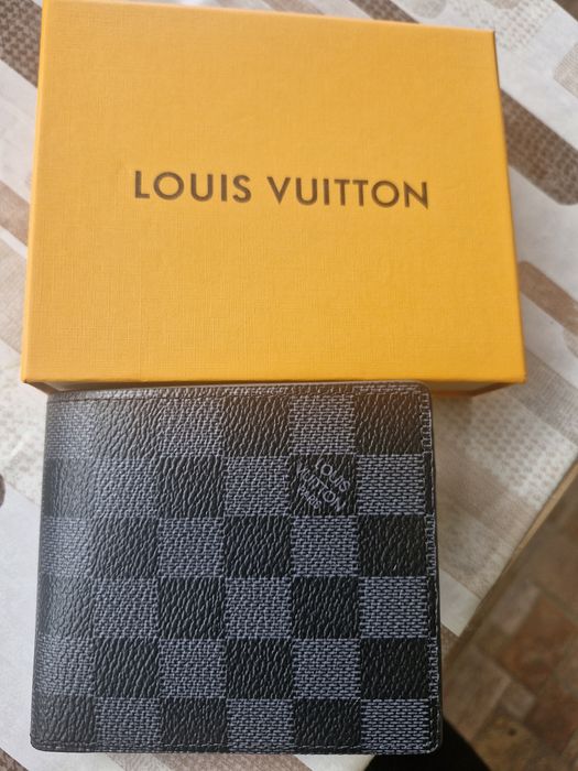 Мъжко портмоне Louis Vuitton