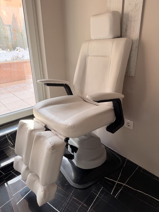 Стол за педикюр като нов!