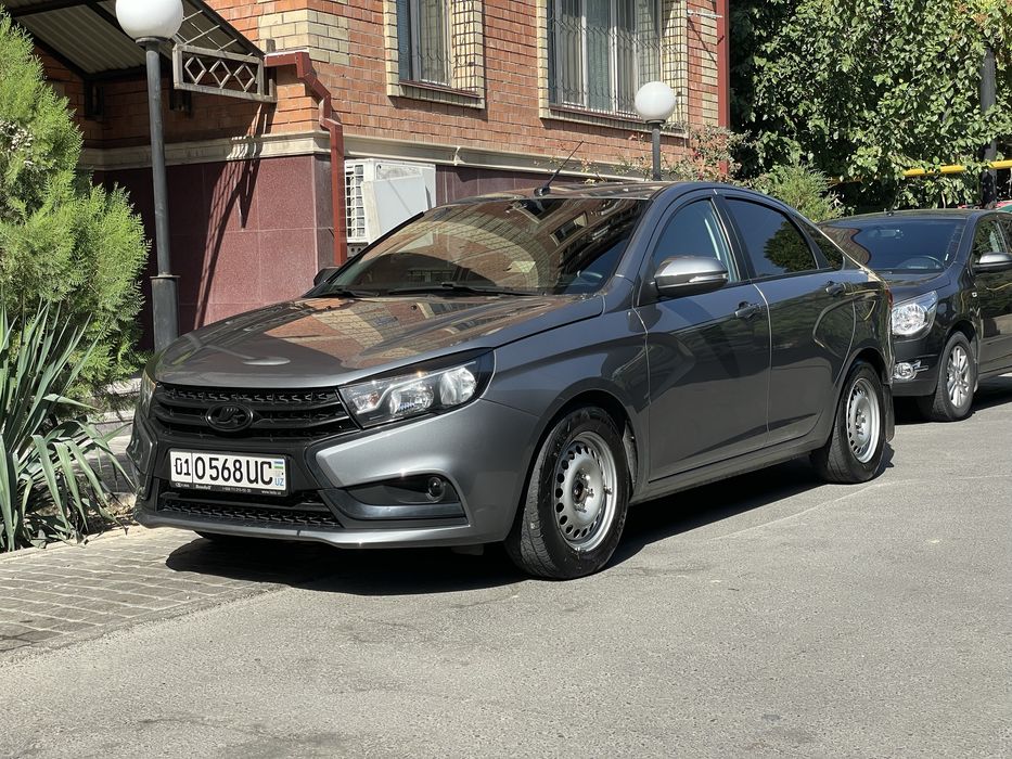 LADA Vesta 2020