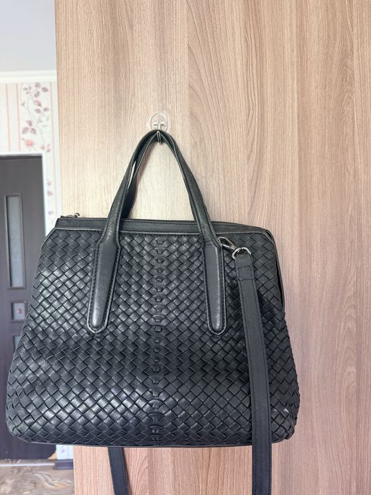 Срочно продаю кожаную сумку!