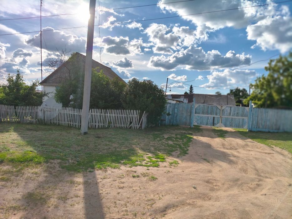 Продам дом в п. Майский