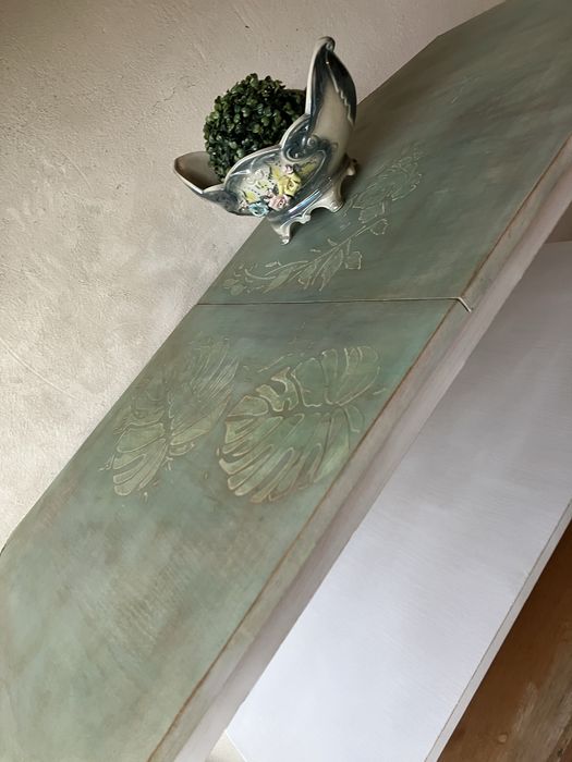 Винтидж холна маса