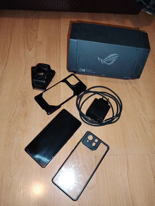 asus rog phone 8pro