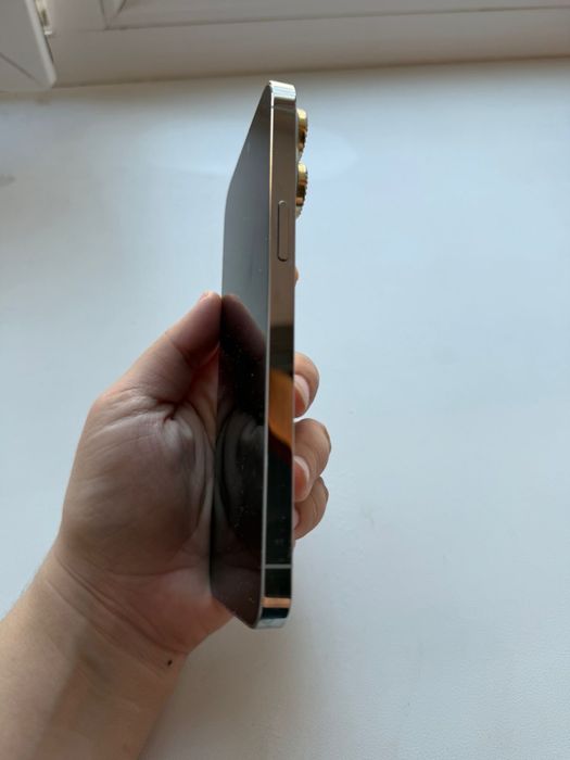 iPhone 14 Pro Max — отличное состояние, оригинал