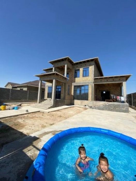 Үй сатылады (Дом продается)