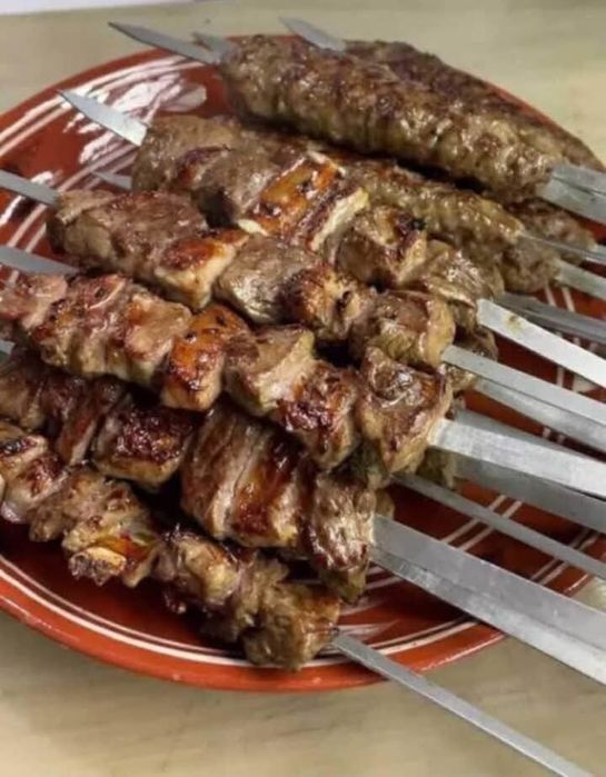 Повар-Шашлычник! Қызмет көрсету!