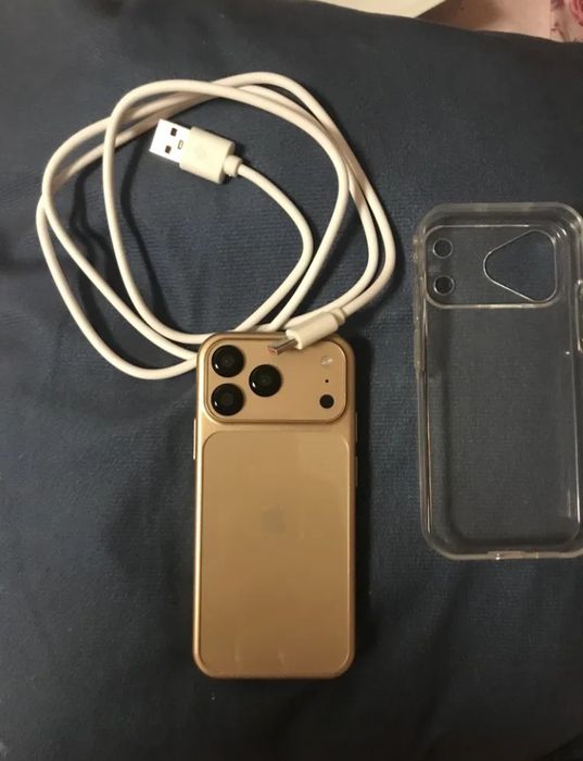 Продам айфон 17 про мак