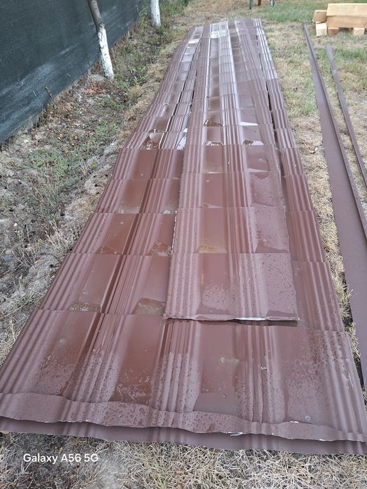 Vând țiglă metalică Hellenic Bilka